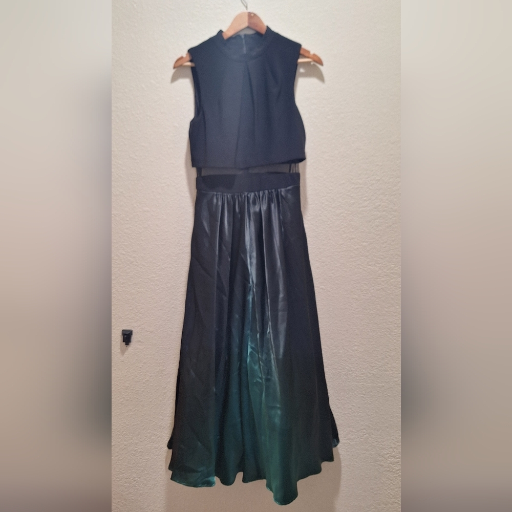 NWOT Betsy & Adam Ombre Black/Green Dress